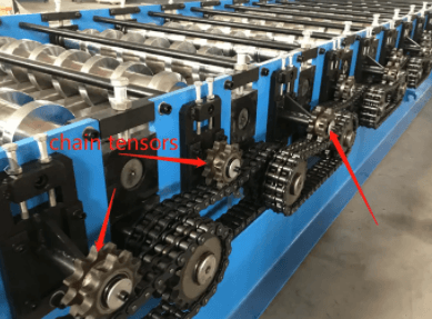 Floor deck roll forming machine