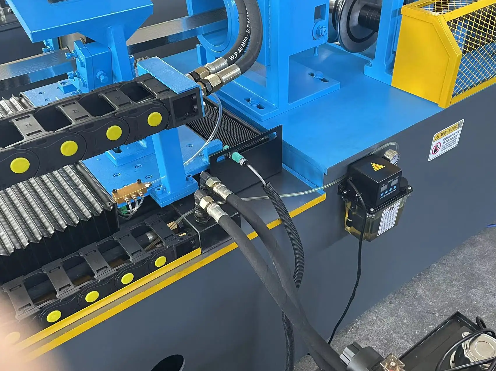 drip edge roll forming machine