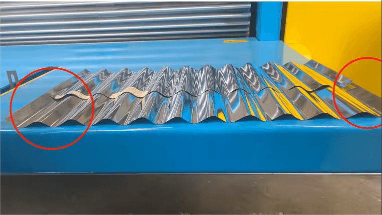Thin material galvanized steel barrel type steel roof sheet making machine