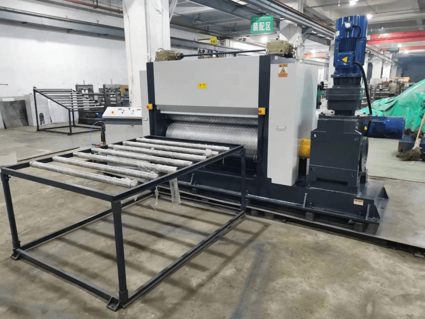 Advanced Metal Embossing Machine Enhancing Surface Design in Metal
