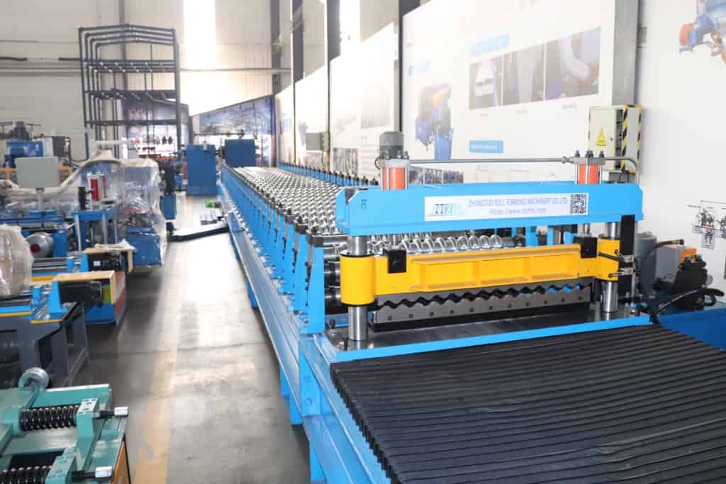 corrugated-roofing-sheet-roll-forming-machine